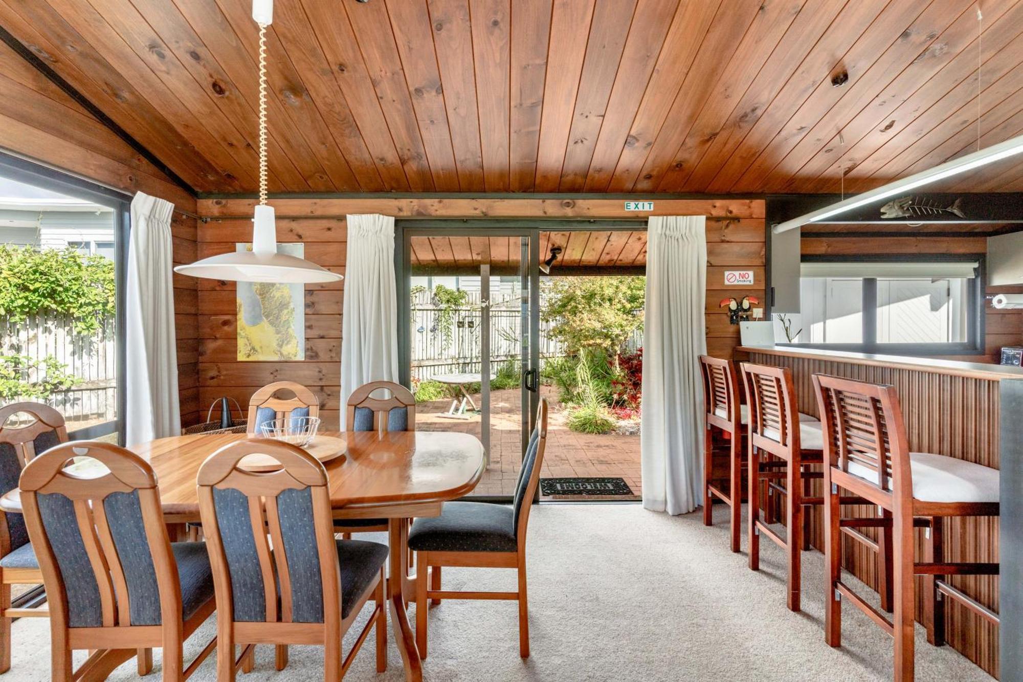 Pauanui Beach House Suntrap Zewnętrze zdjęcie